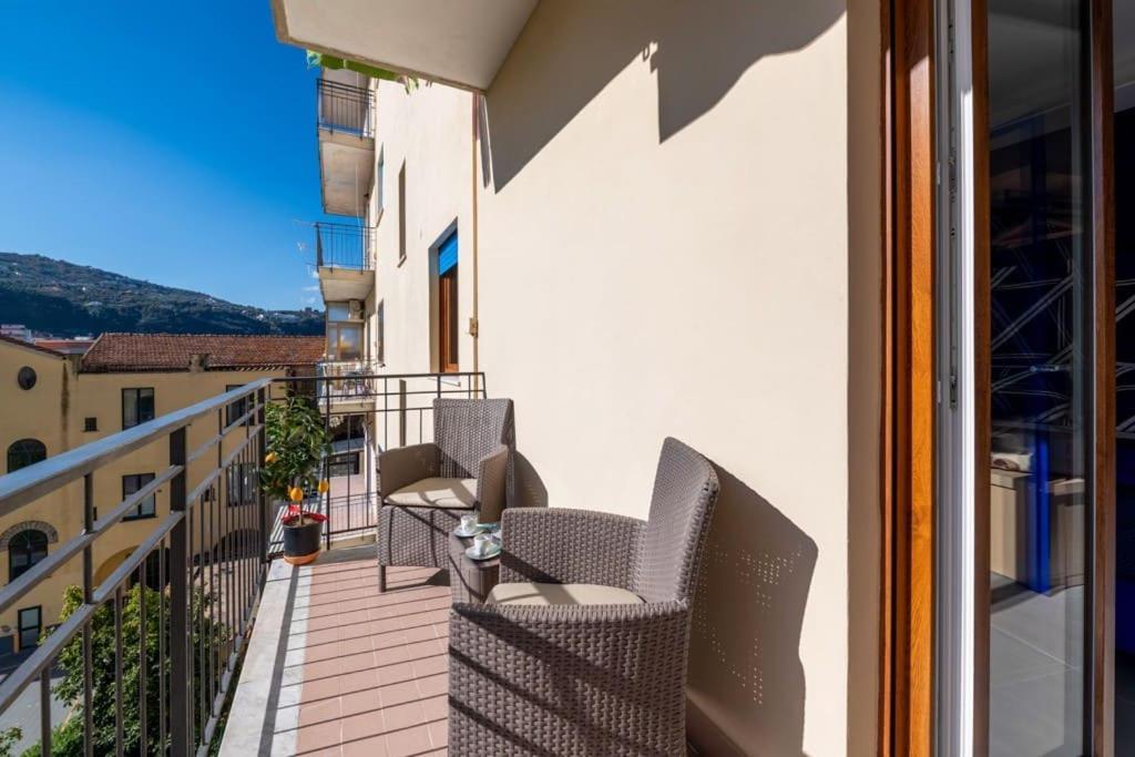 Sorrentovibes - Two Bedrooms New Family In Center Apartamento Península Sorrentina